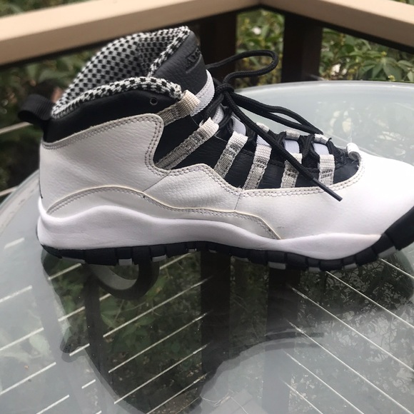Jordan 10 - Picture 4 of 8